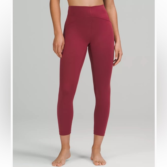 NWT LULULEMON InStill HR Tight 25” - Picture 2 of 4